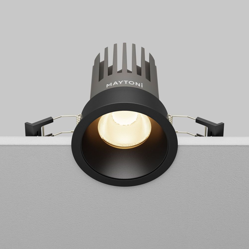 Встраиваемый светильник Maytoni DL117-15W-3K-B