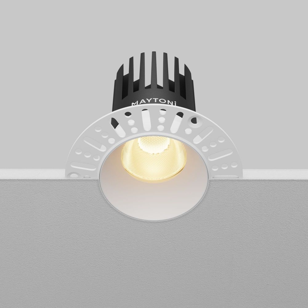 Встраиваемый светильник Maytoni DL121-15W-2.7K-TRS-W