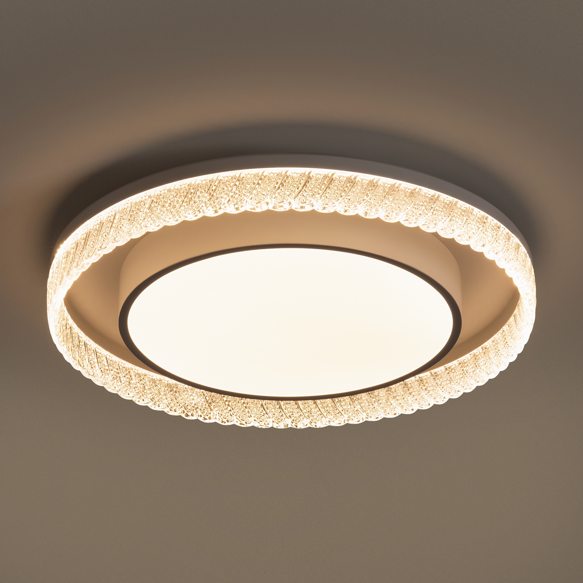 Потолочный светильник Freya FR6243CL-L109W