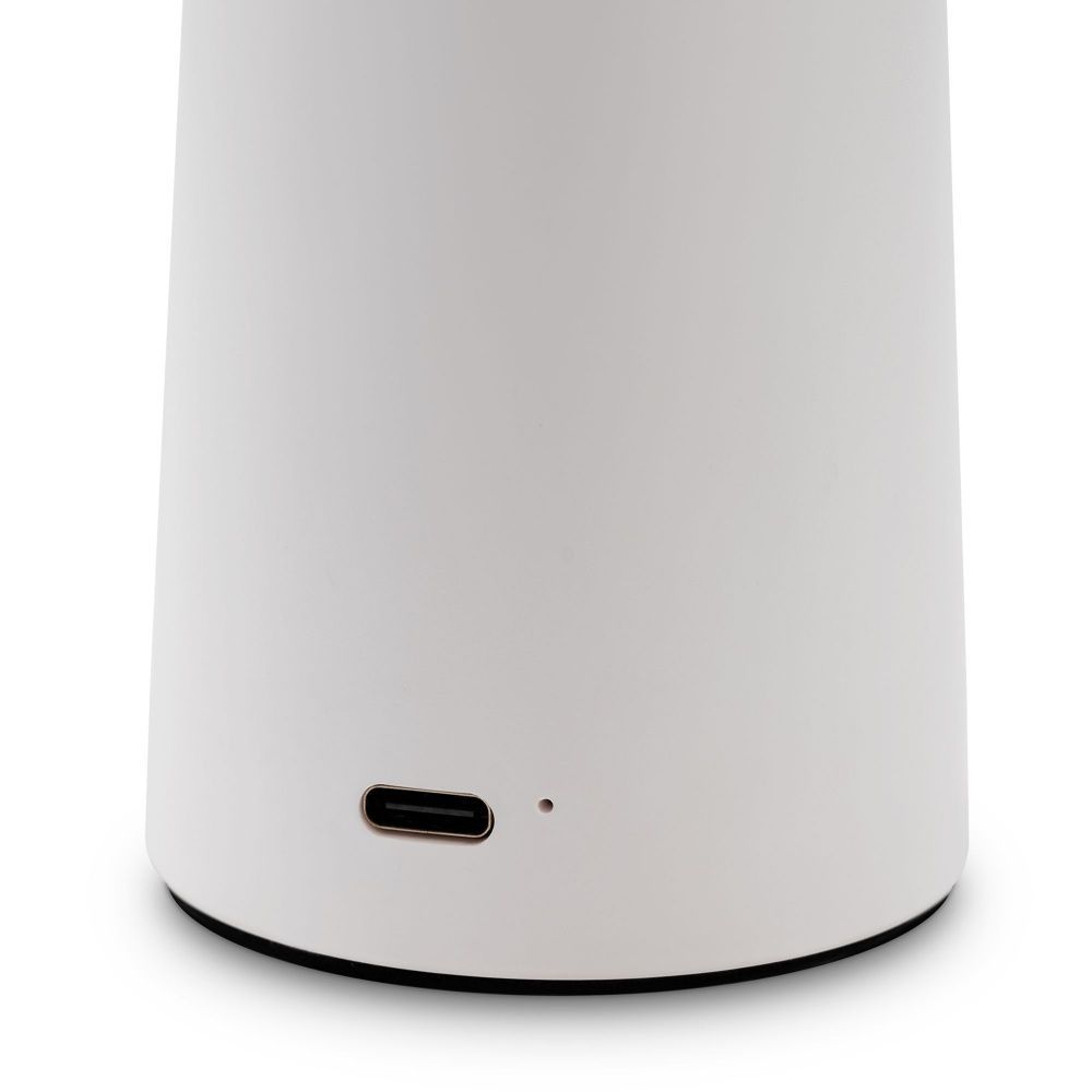 Аккумуляторный светильник Freya FR6109TL-L4W