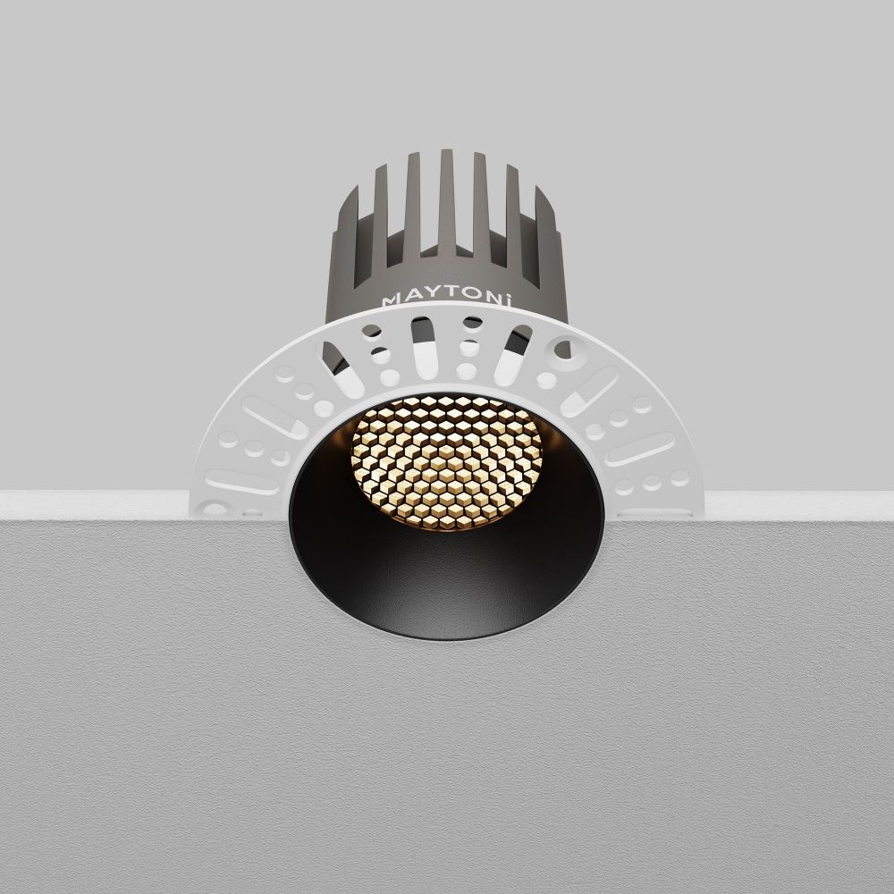 Встраиваемый светильник Maytoni DL121-15W-3K-TRS-B