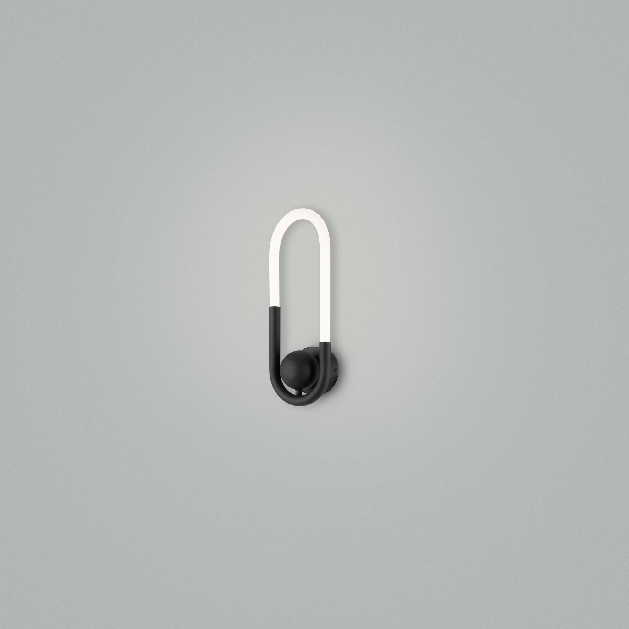 Настенный светильник (бра) Freya FR6106WL-L10B1