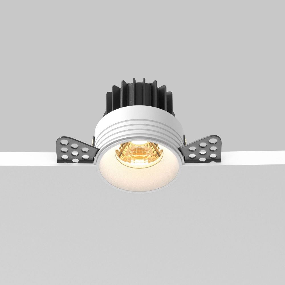 Встраиваемый светильник Maytoni DL058-7W2.7K-TRS-W