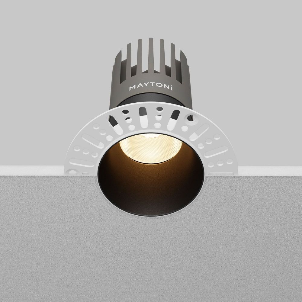 Встраиваемый светильник Maytoni DL122-15W-3K-TRS-B