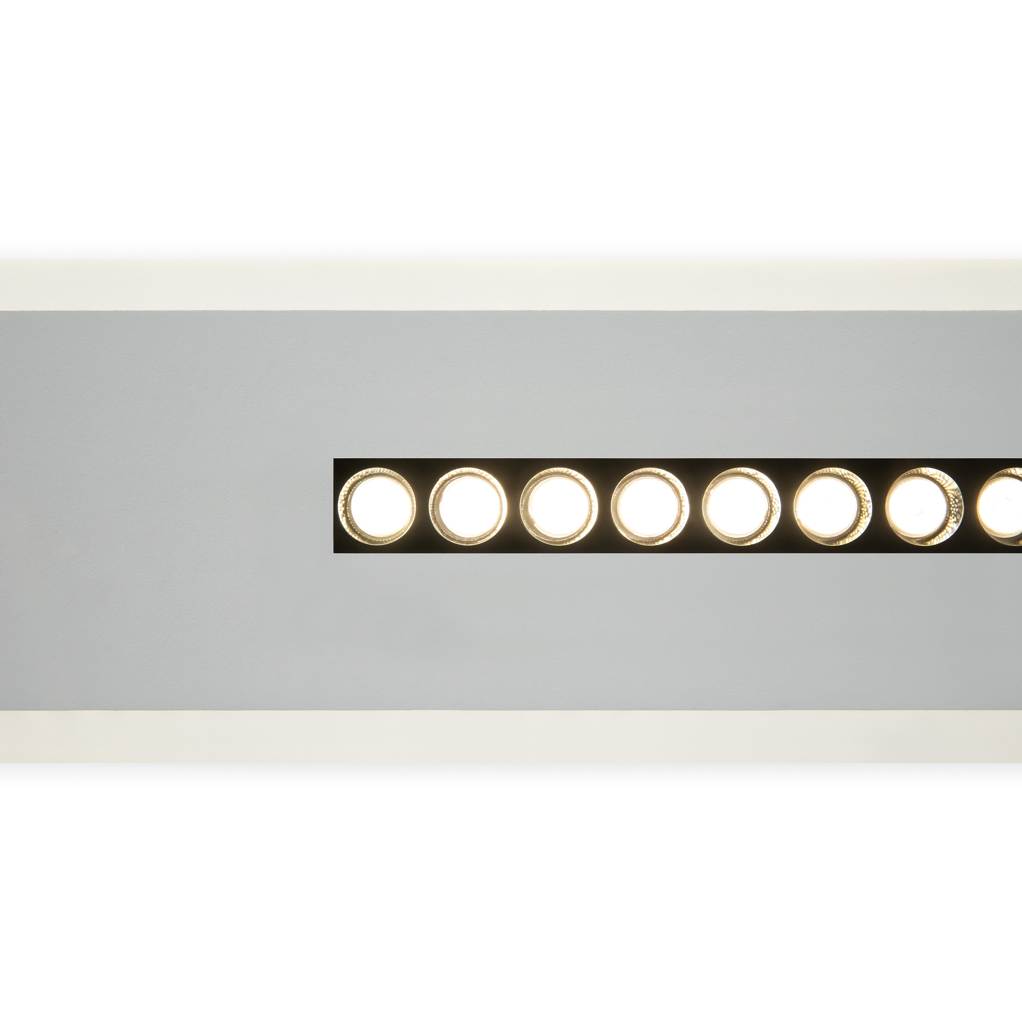 Потолочный светильник Freya FR6105CL-L40W