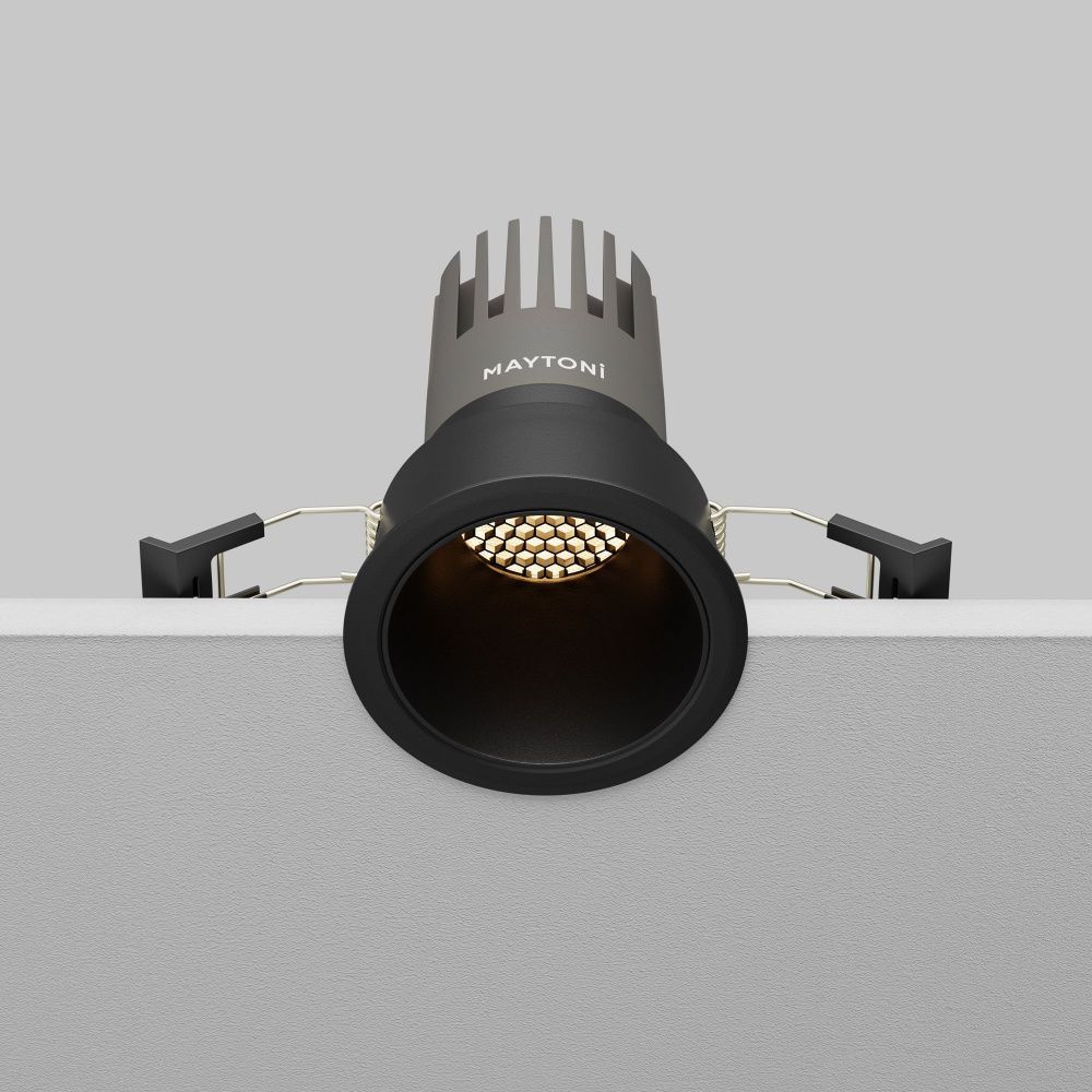 Встраиваемый светильник Maytoni DL116-10W-3K-B