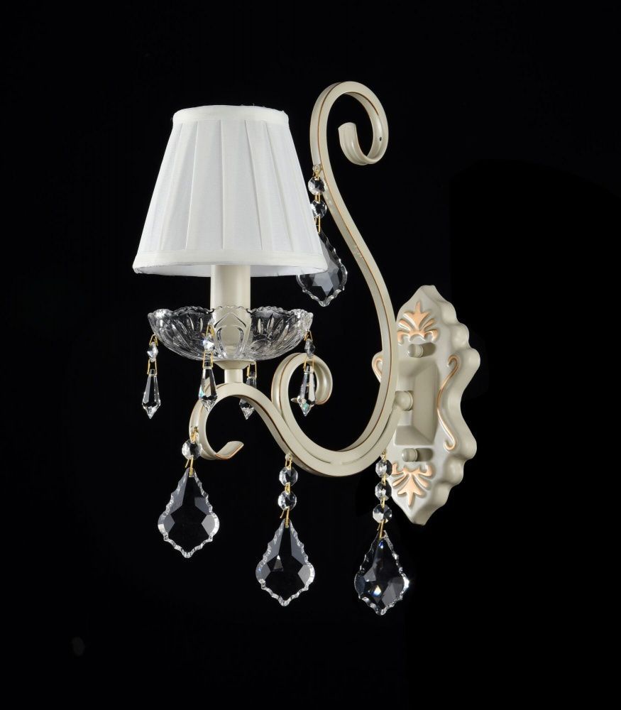 Бра Maytoni Triumph ARM288-01-G